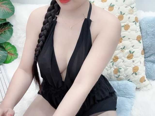 Linh97's BongaCams show and profile