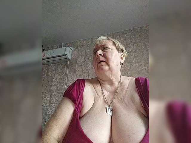 Alena61's BongaCams show and profile