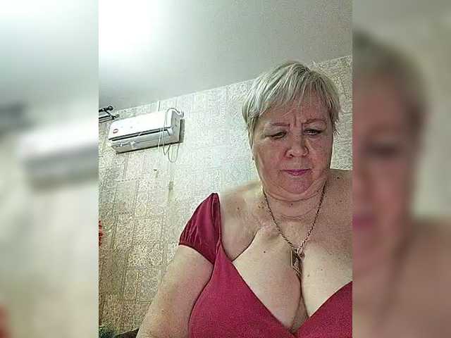 Alena61's BongaCams show and profile