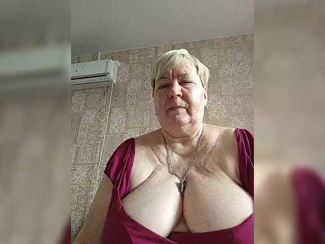 Alena61's BongaCams show and profile