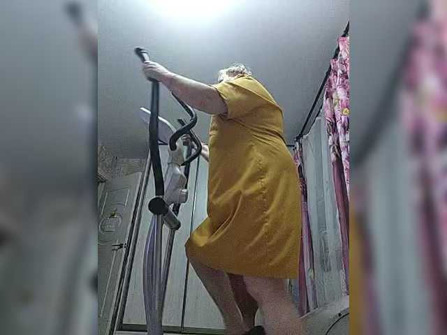 Alena61's BongaCams show and profile