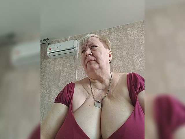 Alena61's BongaCams show and profile