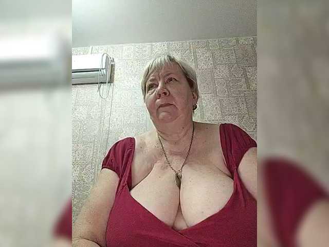 Alena61's BongaCams show and profile