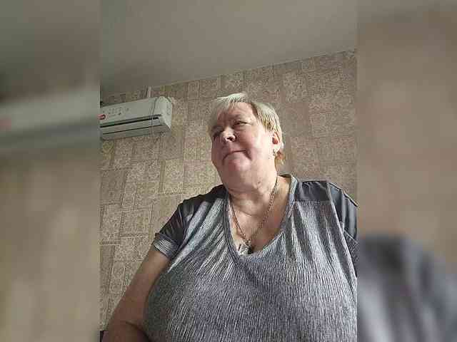 Alena61 webcam