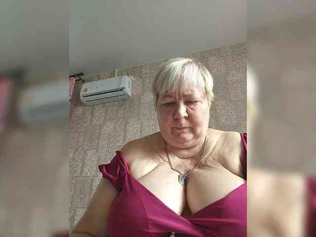 Alena61 webcam