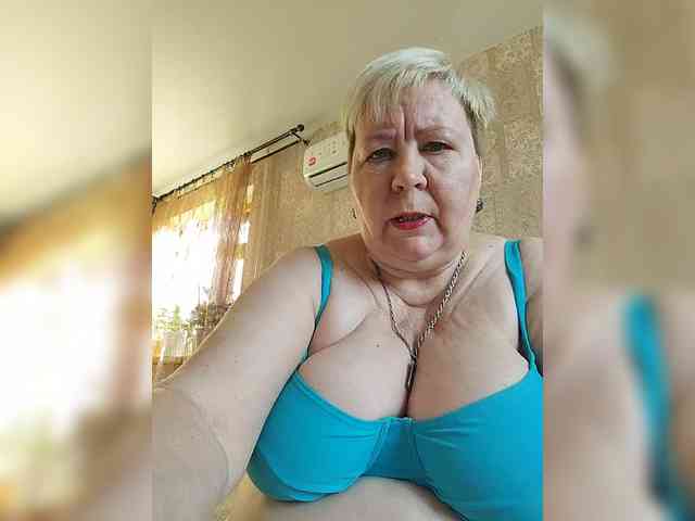 Alena61 webcam