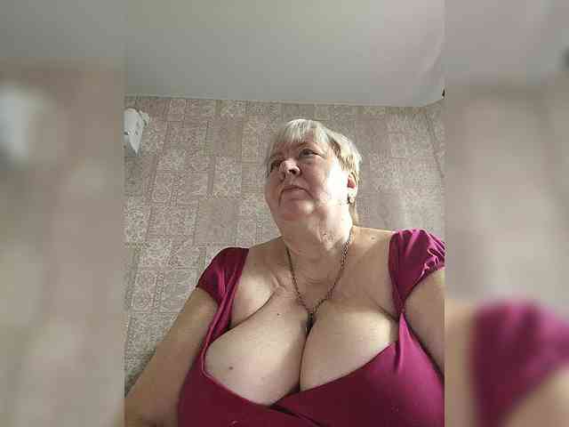 Alena61 webcam