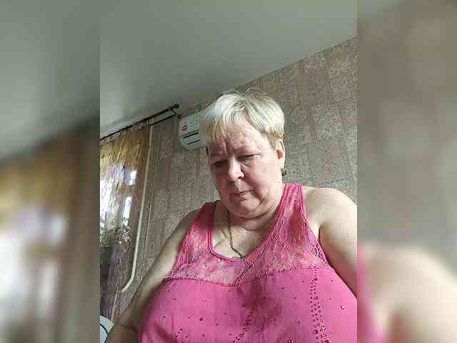 Alena61 webcam