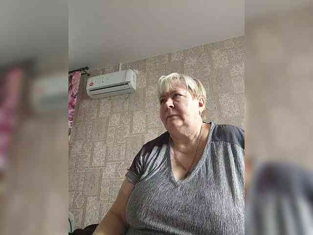 Alena61 webcam