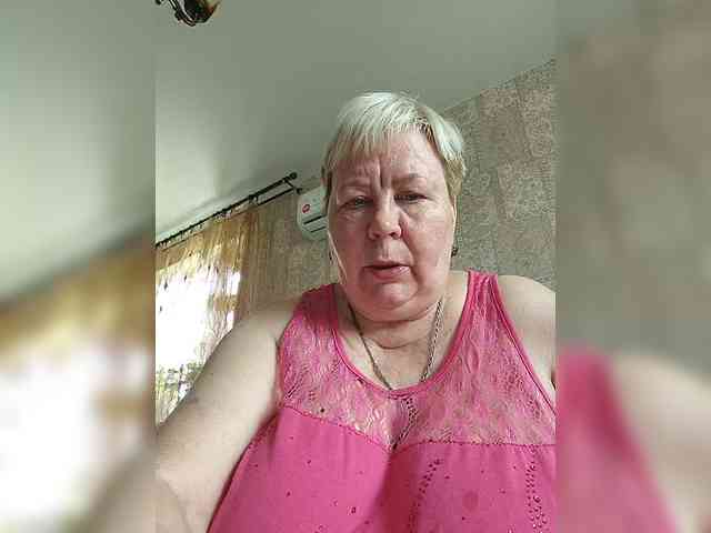 Alena61 webcam