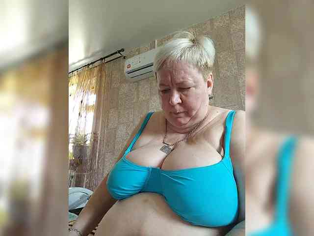 Alena61 webcam