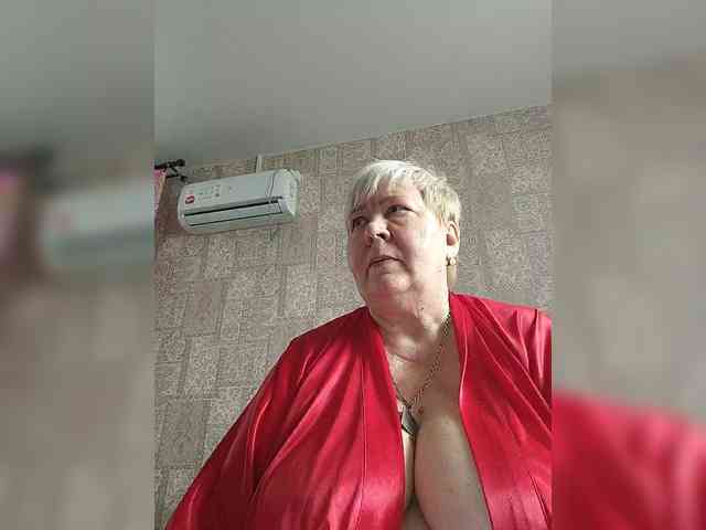 Alena61 webcam