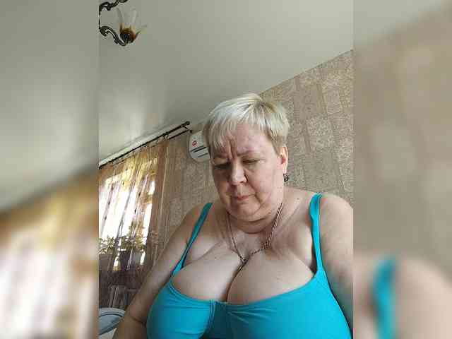 Alena61 webcam