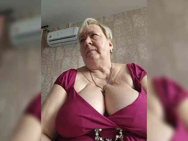 Alena61 webcam