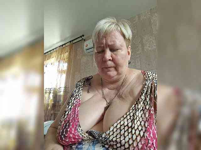 Alena61 webcam