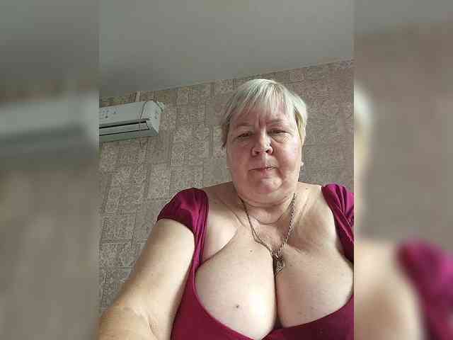 Alena61 webcam