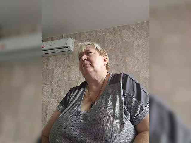 Alena61 webcam