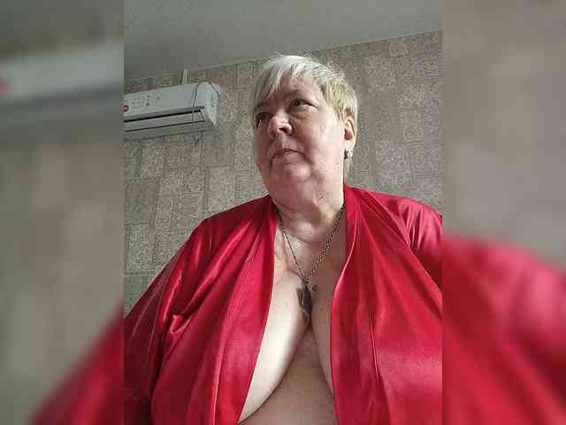 Alena61 webcam