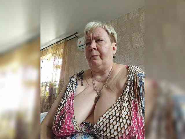 Alena61 webcam
