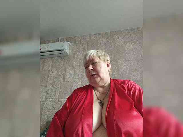Alena61 webcam