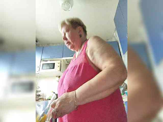 Alena61 webcam