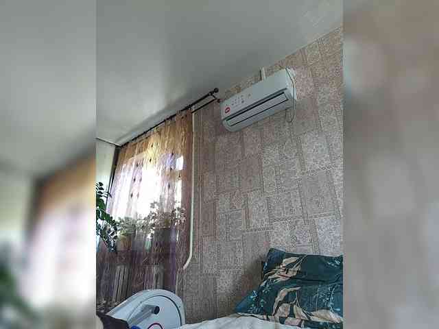 Alena61 webcam