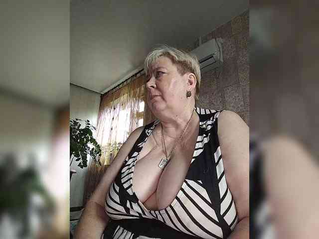 Alena61 webcam
