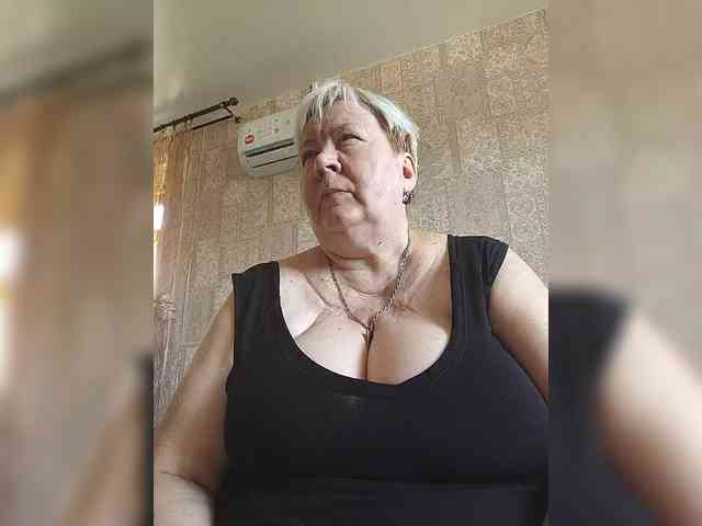 Alena61 webcam