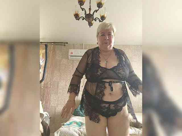Alena61 webcam