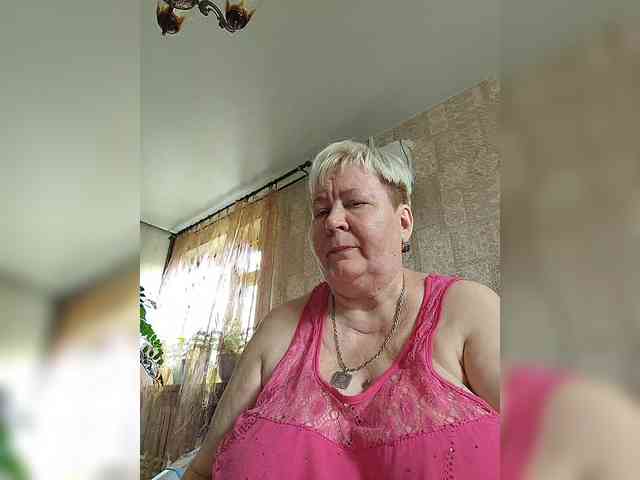 Alena61 webcam