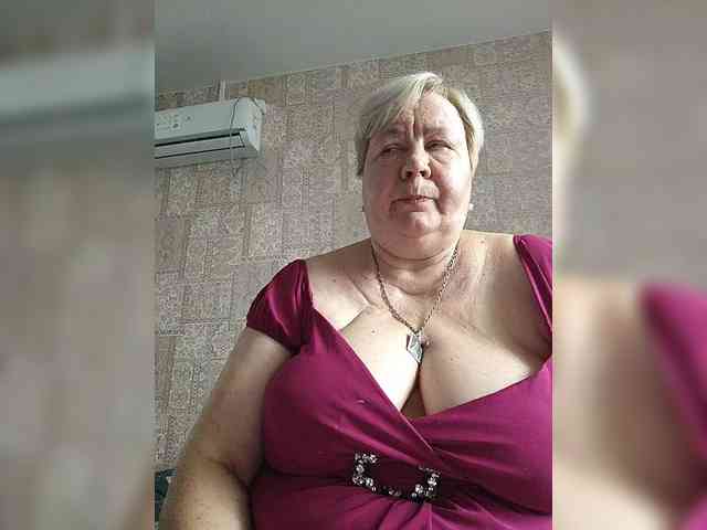 Alena61 webcam