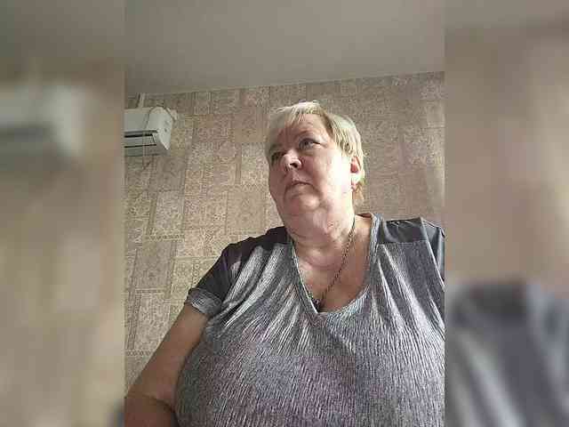 Alena61 webcam
