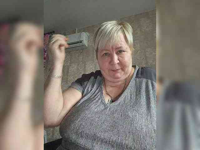 Alena61 webcam