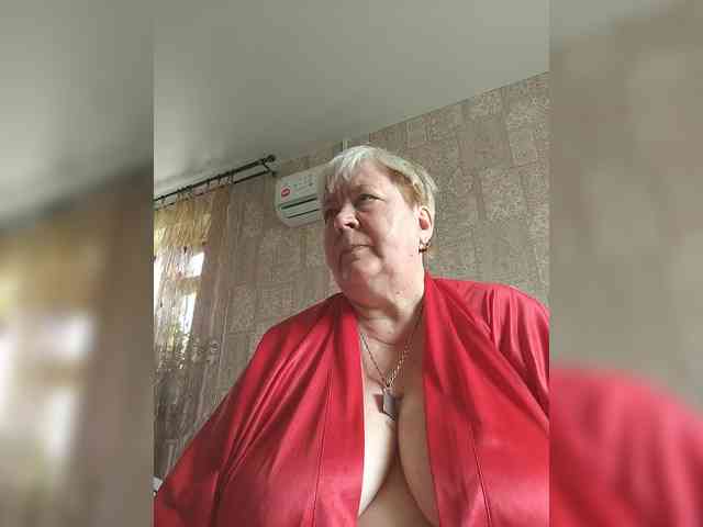 Alena61 webcam