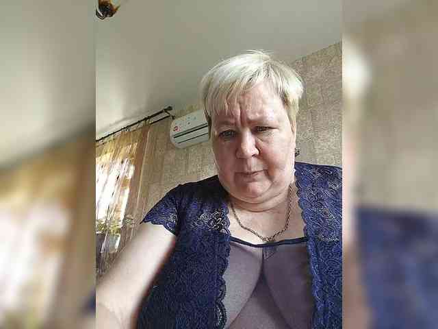 Alena61 webcam