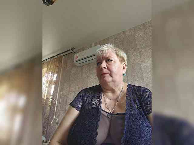Alena61 webcam