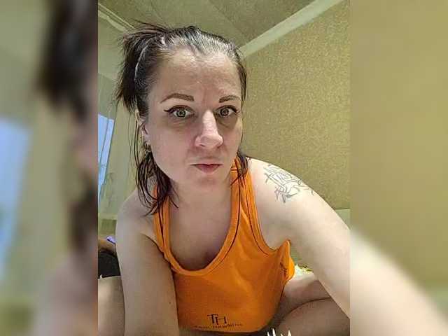 go to chat with Love_is_life_2025