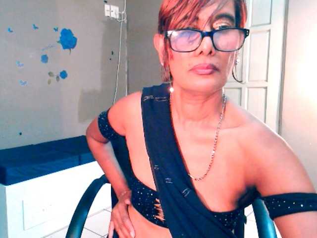 indianpreeti00x webcam