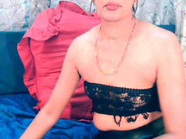 indianpreeti00x webcam