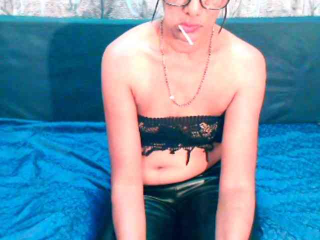 indianpreeti00x webcam