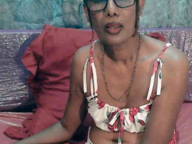 indianpreeti00x webcam