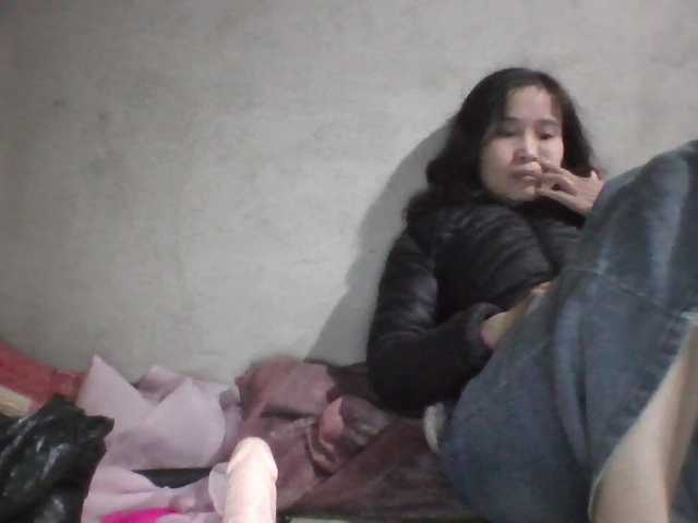 Sexy-ladyass89's BongaCams show and profile