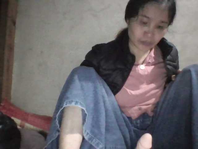 Sexy-ladyass89's BongaCams show and profile