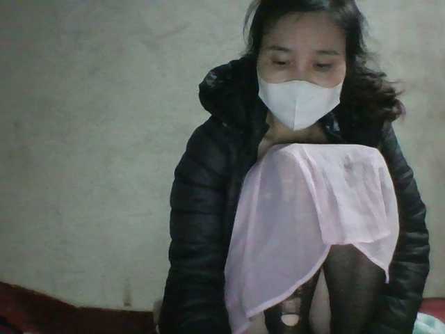 Sexy-ladyass89's BongaCams show and profile