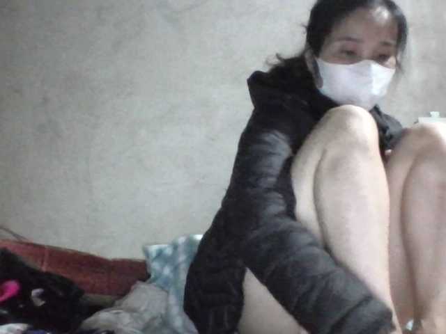 Sexy-ladyass89's BongaCams show and profile