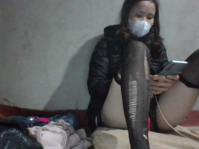 Sexy-ladyass89's BongaCams show and profile