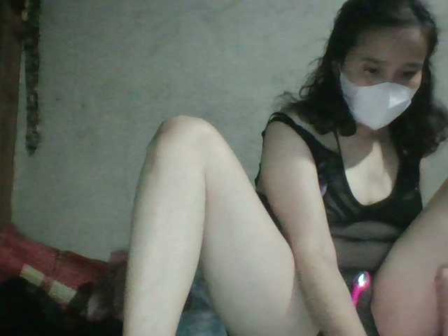 Sexy-ladyass89's BongaCams show and profile