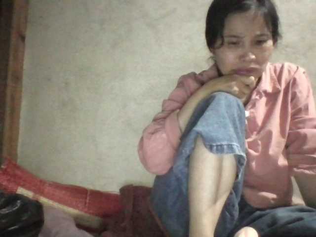 Sexy-ladyass89's BongaCams show and profile