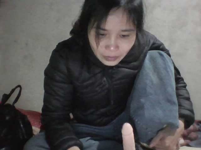 Sexy-ladyass89's BongaCams show and profile