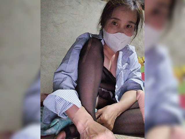 Sexy-ladyass89's BongaCams show and profile